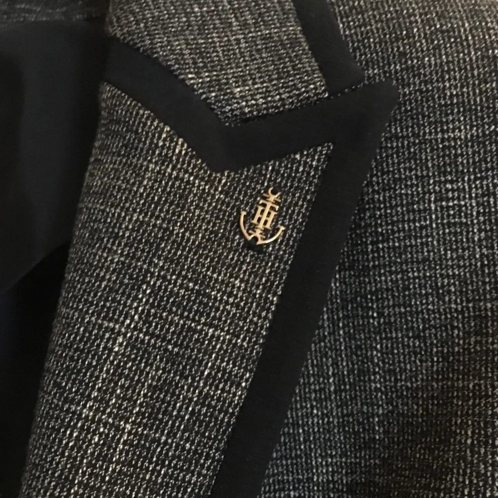 Host Pick: TOMMY HILFIGER Single Button Navy Blazer – Size 8 - Picture 3 of 7